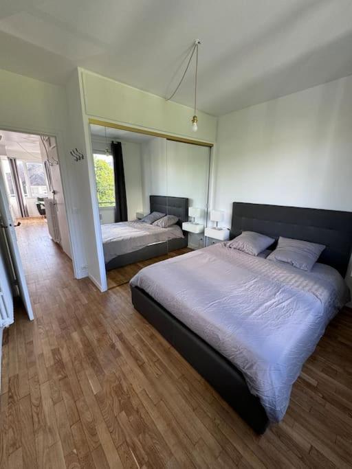 Charmant Appartement T3 Avec Balcon, Centre-Ville โลริอ็อง ภายนอก รูปภาพ