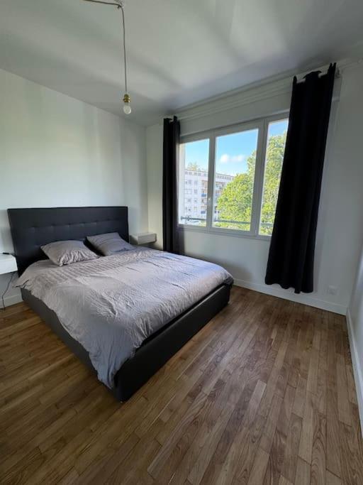 Charmant Appartement T3 Avec Balcon, Centre-Ville โลริอ็อง ภายนอก รูปภาพ